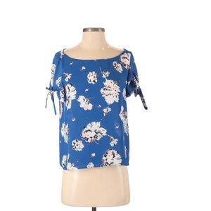 3/$25 Zara Floral Top